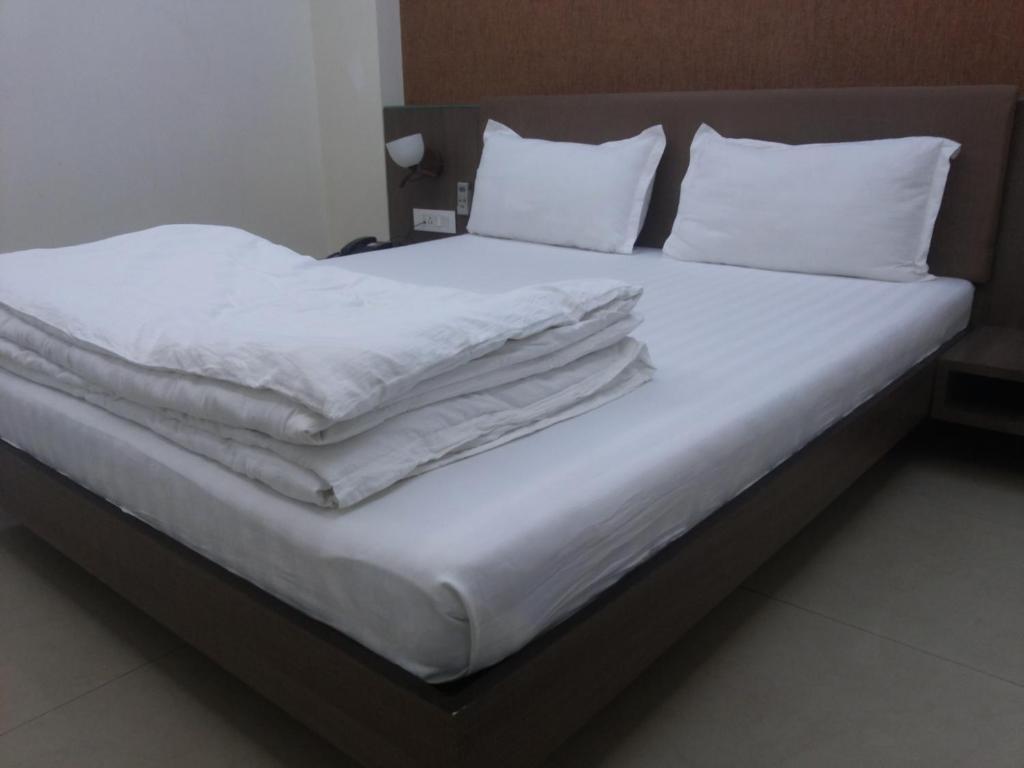 Royal Inn Ankleshwar Εξωτερικό φωτογραφία