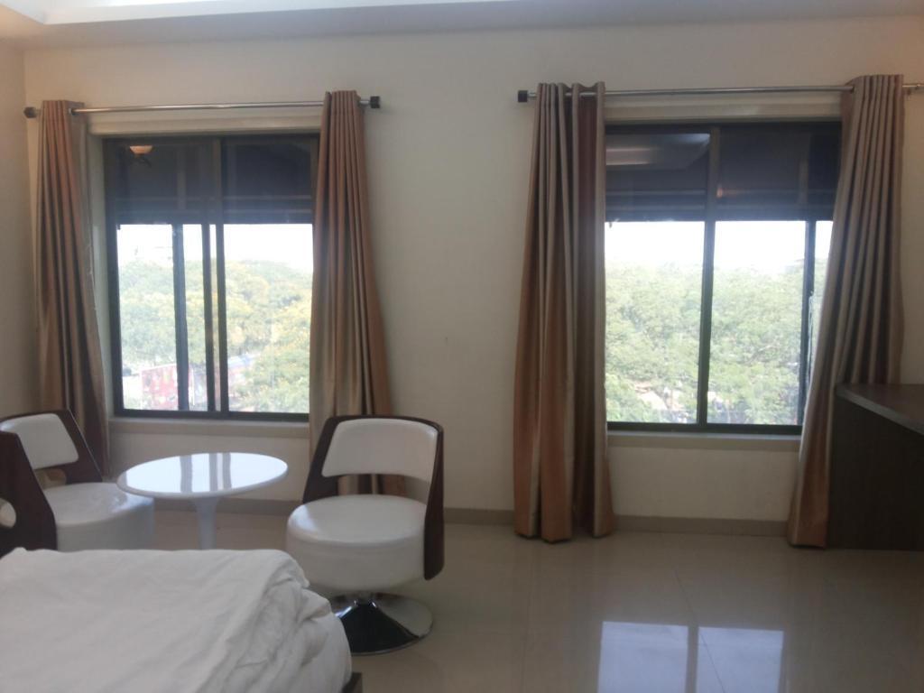 Royal Inn Ankleshwar Εξωτερικό φωτογραφία